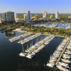 St. Petersburg 8 4-star hotels