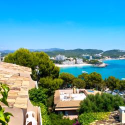 Paguera 7 all-inclusive stays