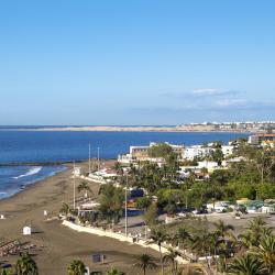 San Agustin 75 hotels with parking