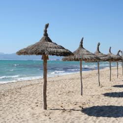 Islantilla 113 hotels with parking
