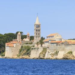Rab 104 4-star hotels