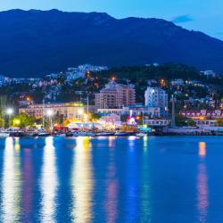 Jalta 672 viešbučiai