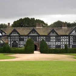 Hale 11 hotels
