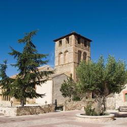 Sotosalbos 5 hotels with parking