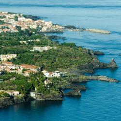 Mascali 10 ski resorts