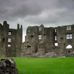 Roscommon 8 holiday rentals