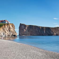 Perce 23 hotels with parking
