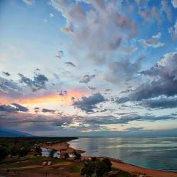 Stómion 5 beach hotels