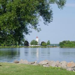 Ogdensburg 6 hotels