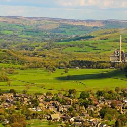Castleton 51 hotels with parking