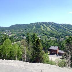 Saint-David-de-Falardeau 9 hotels