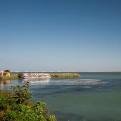 Cayast&aacute; 3 hoteles con pileta
