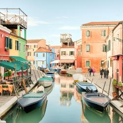 Burano 27 hoteller