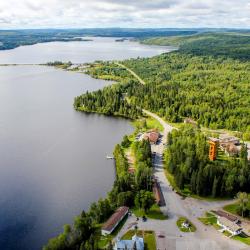Lac-Bouchette 3 hotels