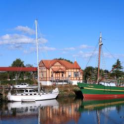 Kaiapoi 13 hotels with parking