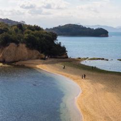 Shodoshima 5 holiday rentals