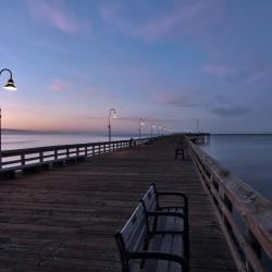 Ventura 35 hotels with parking