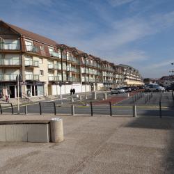 Sainte-Cécile-Plage 11 hotel