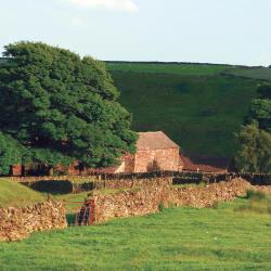 Eyam 8 apartments