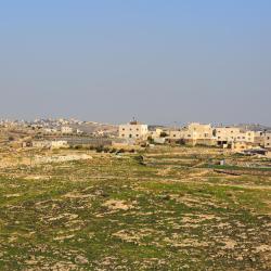 Hebron 3 hotels with parking