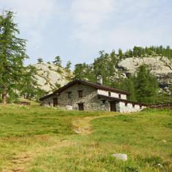 Charvensod 13 hotel