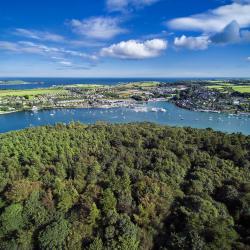 Crosshaven 4 hotels