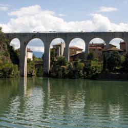 Saint-Jean-en-Royans 14 hot&eacute;is com estacionamento