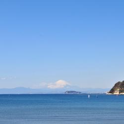 Zushi 21 hotels with parking