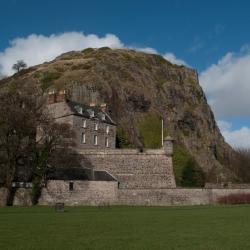 Dumbarton 4 Cottages