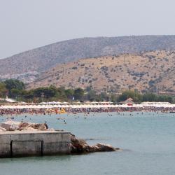 Varkiza 19 hotels with parking
