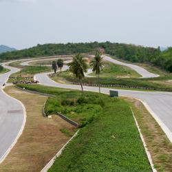 Kaeng Krachan 25 hotels with parking