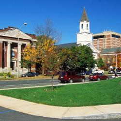 Pittsfield 19 hotels