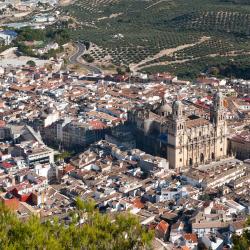 Ja&eacute;n 157 hot&eacute;is econ&ocirc;micos