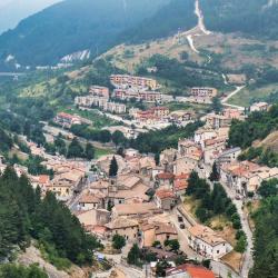 Rocca Pia 3 ski resorts