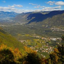 Cortina Sulla Strada Del Vino 2 hotels