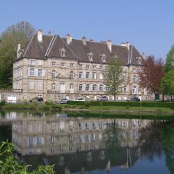 Lure 10 apartments