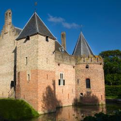 Medemblik 11 lake house rentals