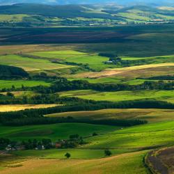 Kirknewton 12 hotels
