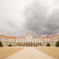 Fertőd 10 hotels