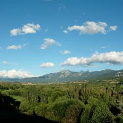Montferrer 4 hotels