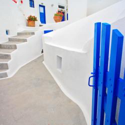 Apollonia 3 serviced apartments