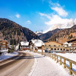 Campitello di Fassa 115 hotéis