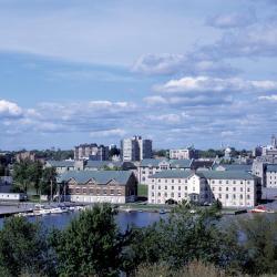 Kingston 5 motels