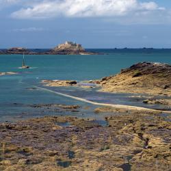 Dinard 5 glamping sites