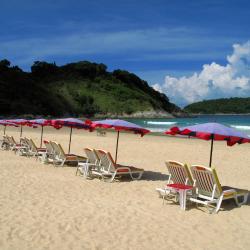 Nai Harn Beach 7 resorts