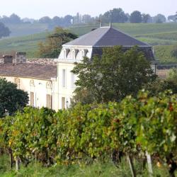 Fronsac 8 Bed & Breakfasts
