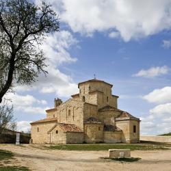 Urue&ntilde;a 4 hoteles con estacionamiento