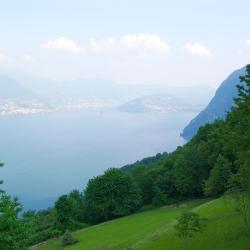 Fonteno 9 hot&eacute;is com piscina