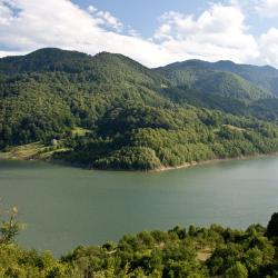 Siriu 4 hot&eacute;is com estacionamento