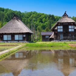 Kashiwazaki 18 hotels with parking